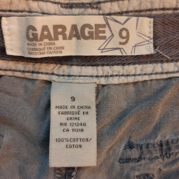 Cargo Shorts - Garage - Picture 3 of 3